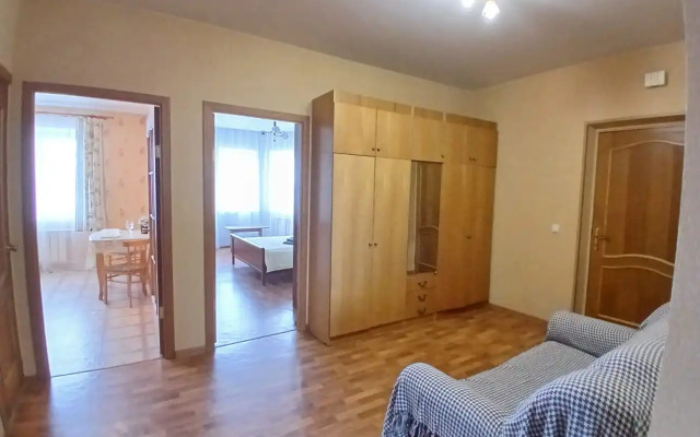 Апартаменты Яркий семейный 2х к апартамент