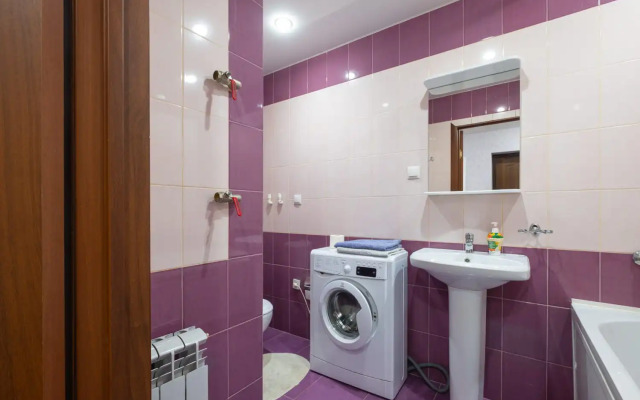 Квартира Уюная студия в новом доме у Иртыша