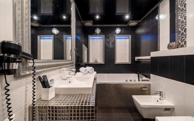 Shikarniye s Dizaynerskim Remontom Apartments