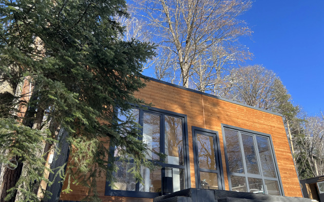 Шале Aishah House