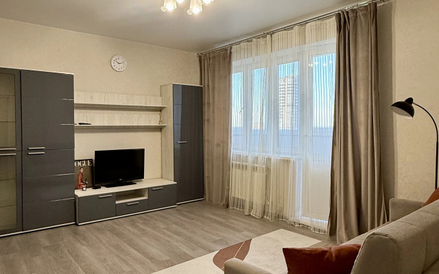 Elegantnaya Yevro 2 U Platonovskogo Flat