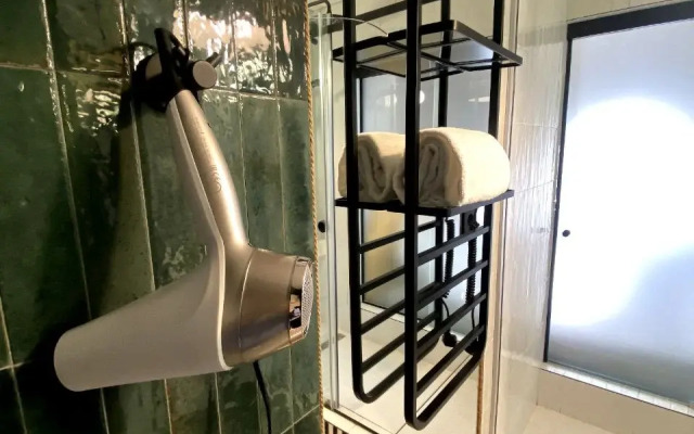 Na Dayev Apartments