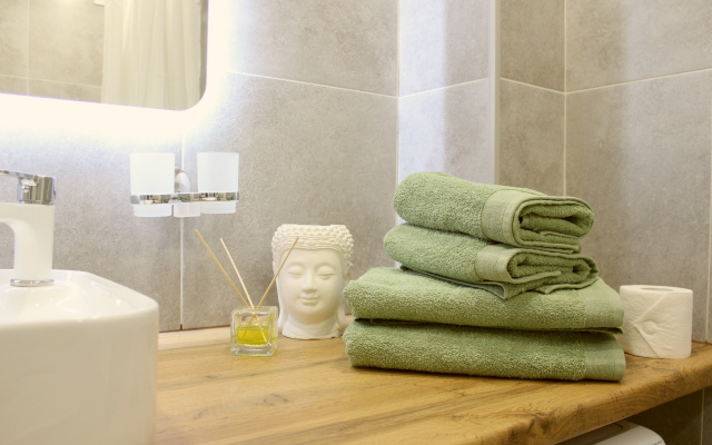 Апартаменты Возле ТРЦ Семья