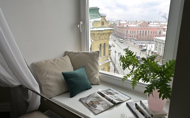 Апартаменты Мансарда с террасой и видом на Невский