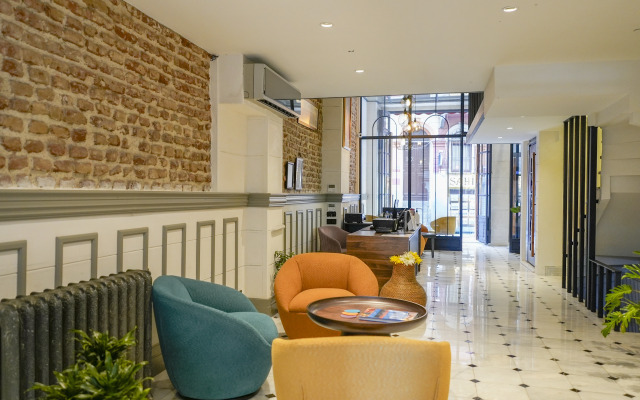 Taksim Avenue Hotel
