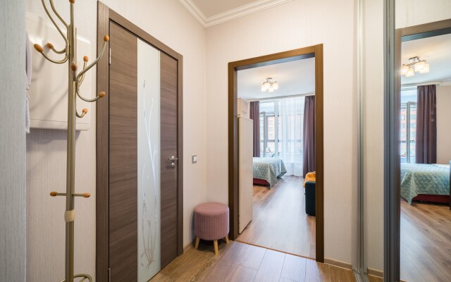 V Tsentre u metro Apartments