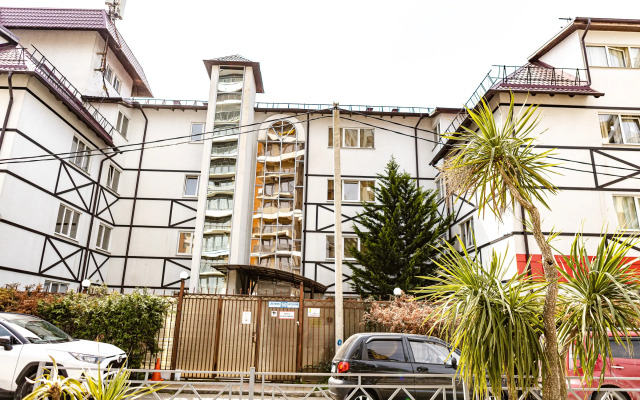 U Morya, 105 Apartments