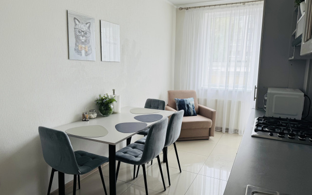 V Samom Tsentre Starogo Kaliningrada Flat