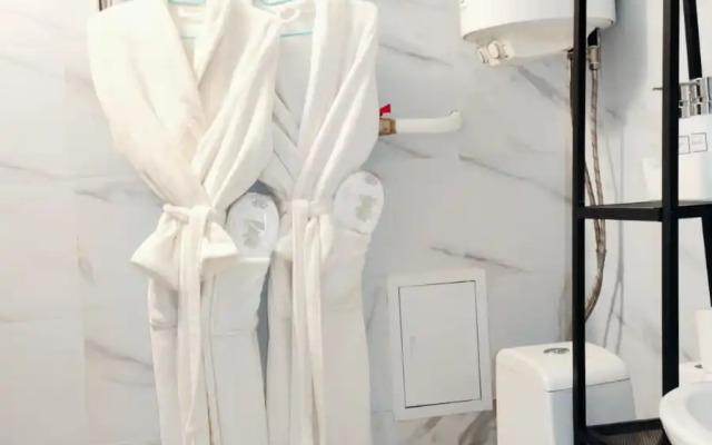 Апартаменты в Университетском Изумруд Lion Apart