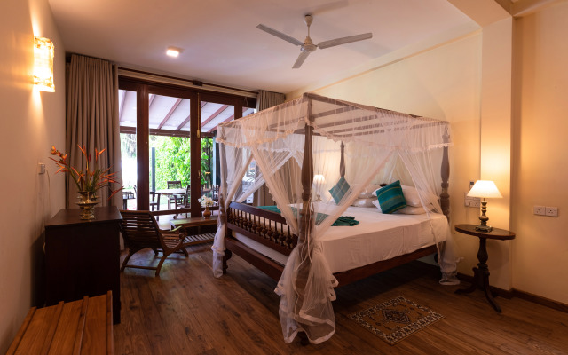 South Point Ocean 8 bedroom beach front Villa