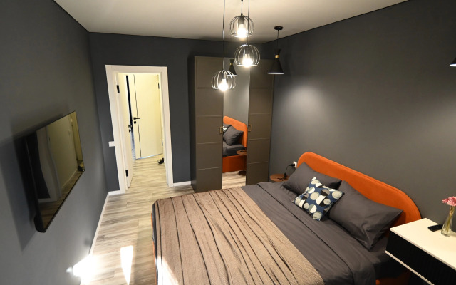 Квартира с дизайнерским ремонтом Rent House в центре