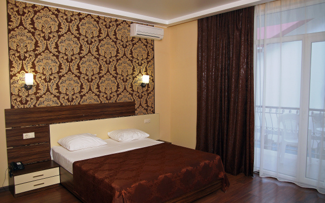 Salvadore Holiday Hotel & Aqua-zone Hotel