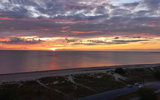 Апартаменты Like Home с шикарным видом на море