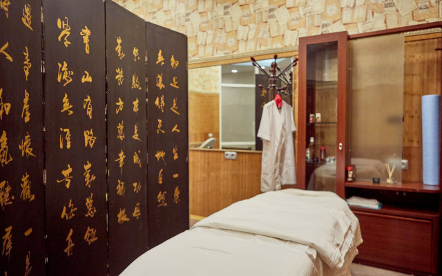 Отель Сарыкум