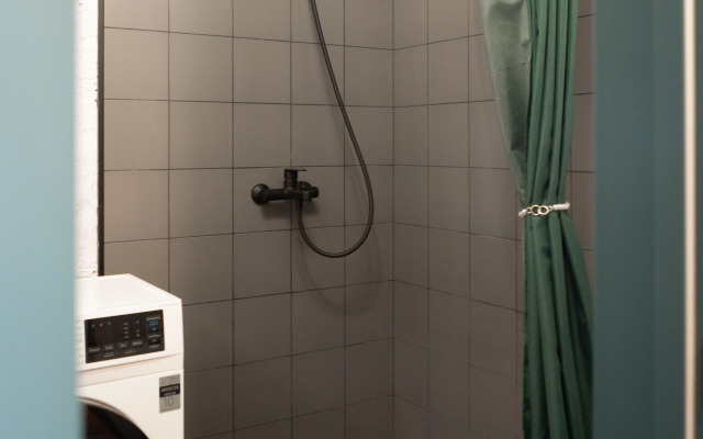 Yabloni I Grushi Flat