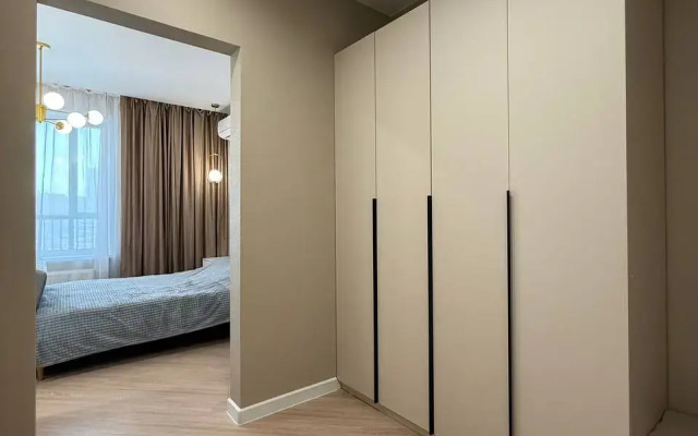 Novaya Uyutnaya Studiya V Tsentre Novosibirska Flat