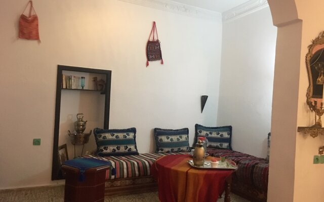 Dar Rif Guesthouse