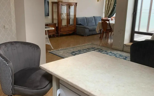 Apartamenty Tur House S Terrasoy U Plyazha
