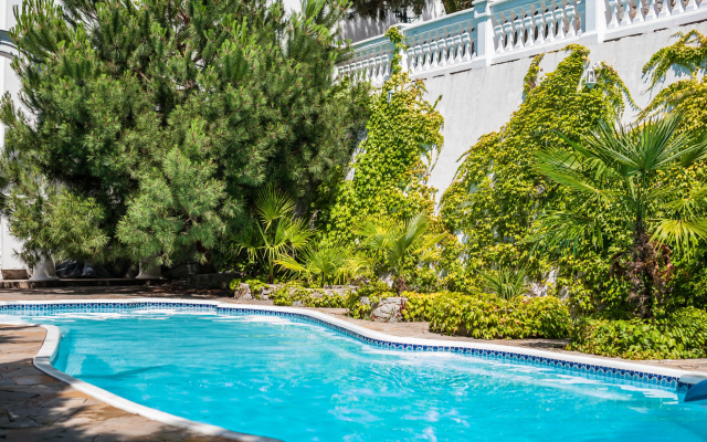 Bon Maison  Boutique Hotel