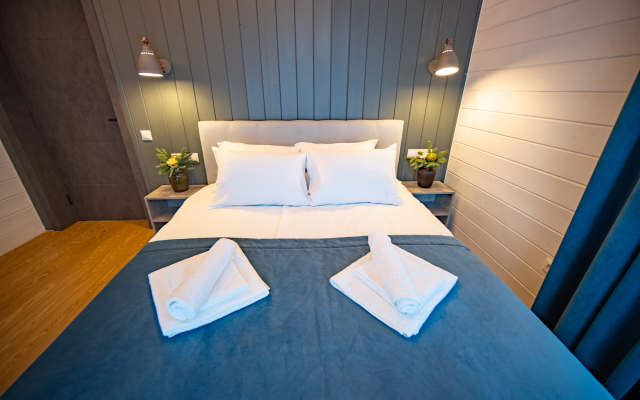 Barnkhaus Altay Guest House