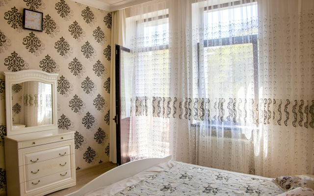 Апартаменты Двухкомнатные в Центре Рядом с Парком