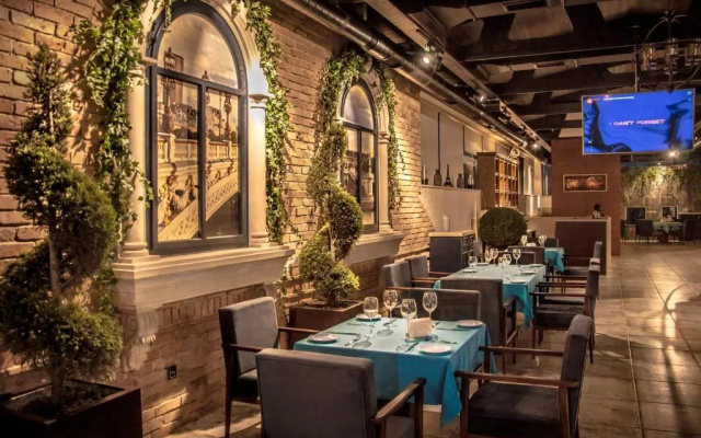 Отель Hillmond Hotel Baku