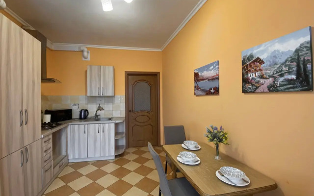 Domashniy uyut vblizi tsentra Flat