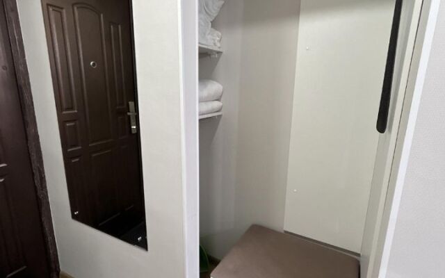 Launzh Flat