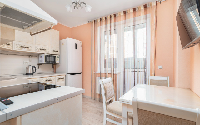 Квартира Тут Живут | Парк и Стадион | Сарабеева 7