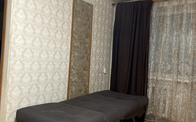 Komfort Na Prospekte 50 Let Oktyabrya 22 Flat