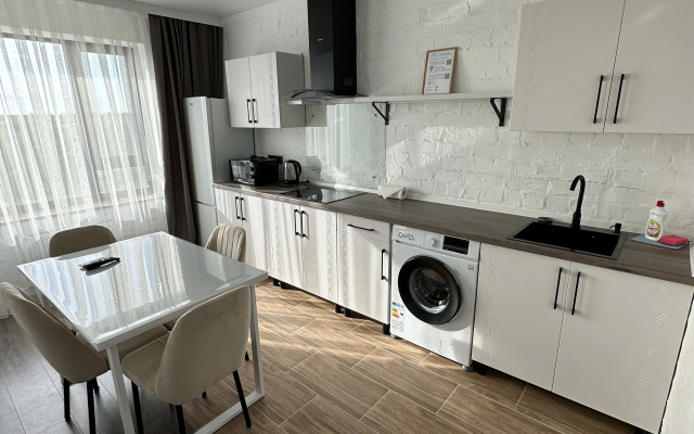 19 Na Akademicheskoy Apartments