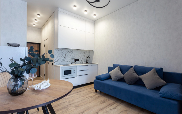 Stilnaya S Balkonom U Morya Alleya 272/3 Flat