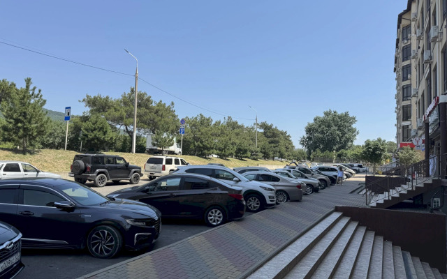 Квартира 569 с Видом на Горы в Тихом Районе