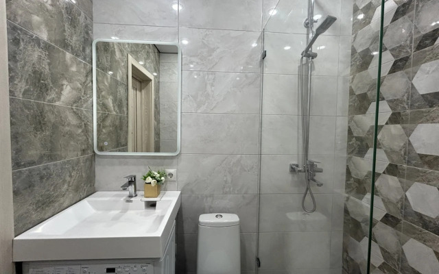 Dvushka S Krasivym Vidom Vozle Trts Planeta Flat