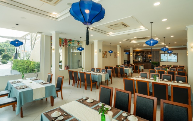 Seashells Phu Quoc Hotel & Spa Hotel