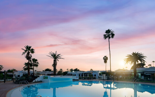 Maspalomas Lago - Canary Sunset