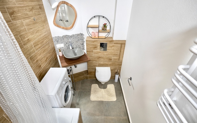 Apartmari Dvukhkomnatnye Vozle Korolevskikh Vorot
