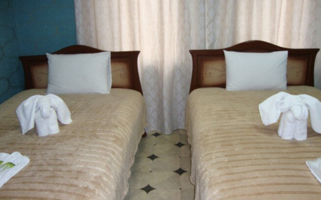 Marshal Hotel