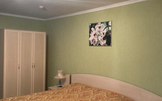 Hotel Dom Inostrannykh Spetsialistov