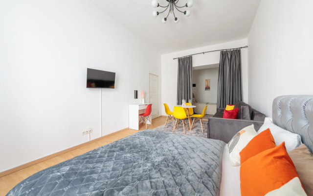 Апартаменты Евро Двухкомнатные у Эрмитажа