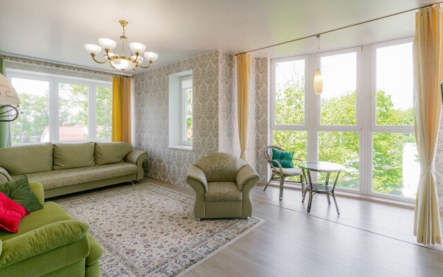 Apartamenty Kvartira Tsentr Turgeneva 10b Flat