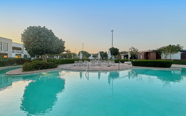 Частный дом Bnbme Sun Villa 4 BDR