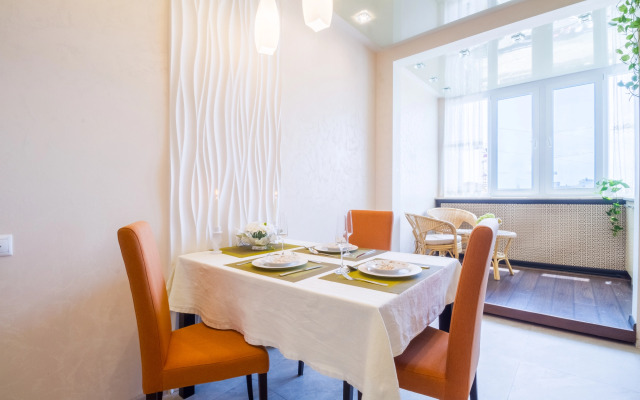 Prekrasnaya 2-kh komnatnaya ryadom s plyazhem Aleksino Flat