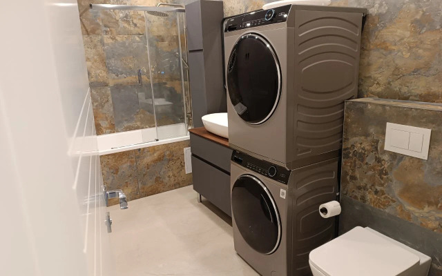 Uyutnaya sovremennaya v Zelenogradske Flat