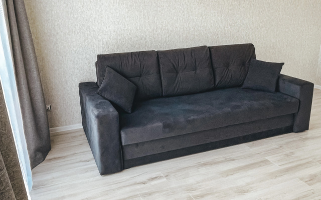 Sovremennaya S Paryaschey Krovatyyu Flat