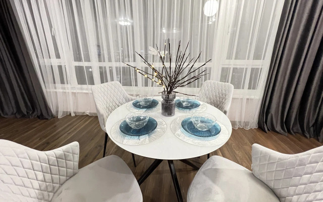 Na Ulitse Karyernaya 24 Flat