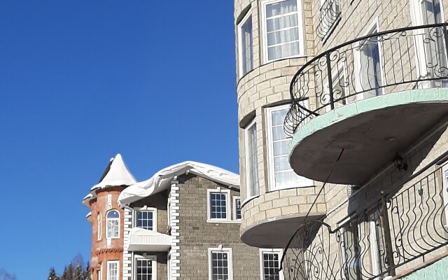 Отель Загородный Замок Эдельвейс