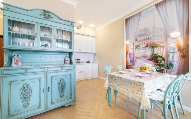 Квартира Окно в Париж