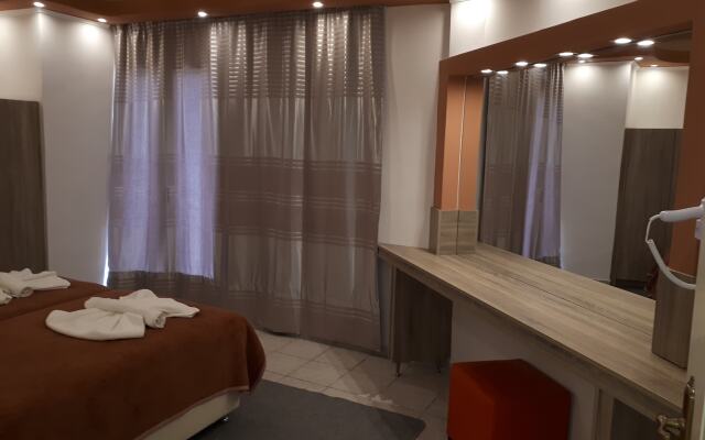 Marilena Hotel
