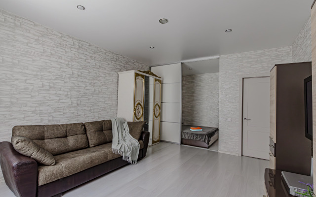 Квартира Живи Красиво на Чистопольской